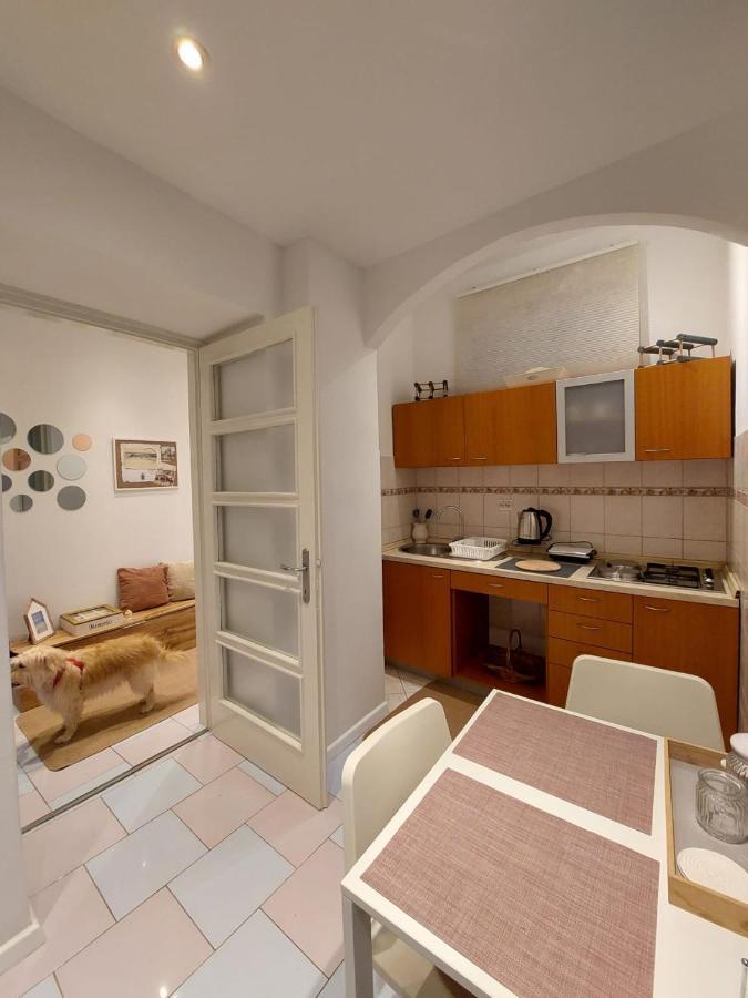 Yes Apartment